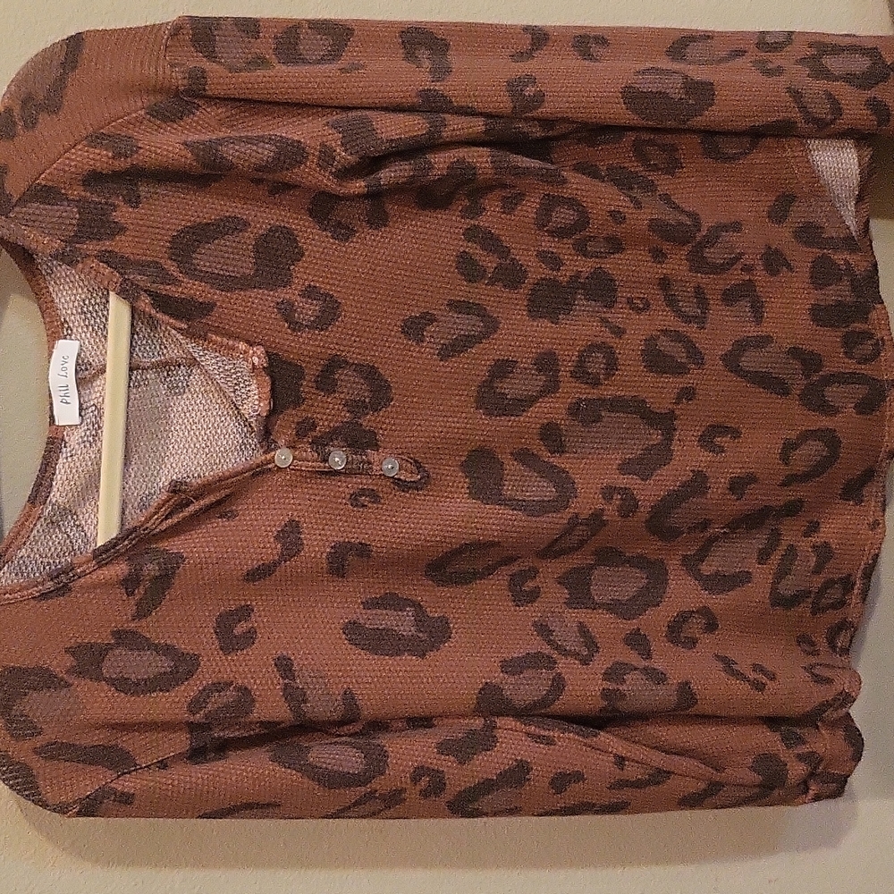 Animal print top